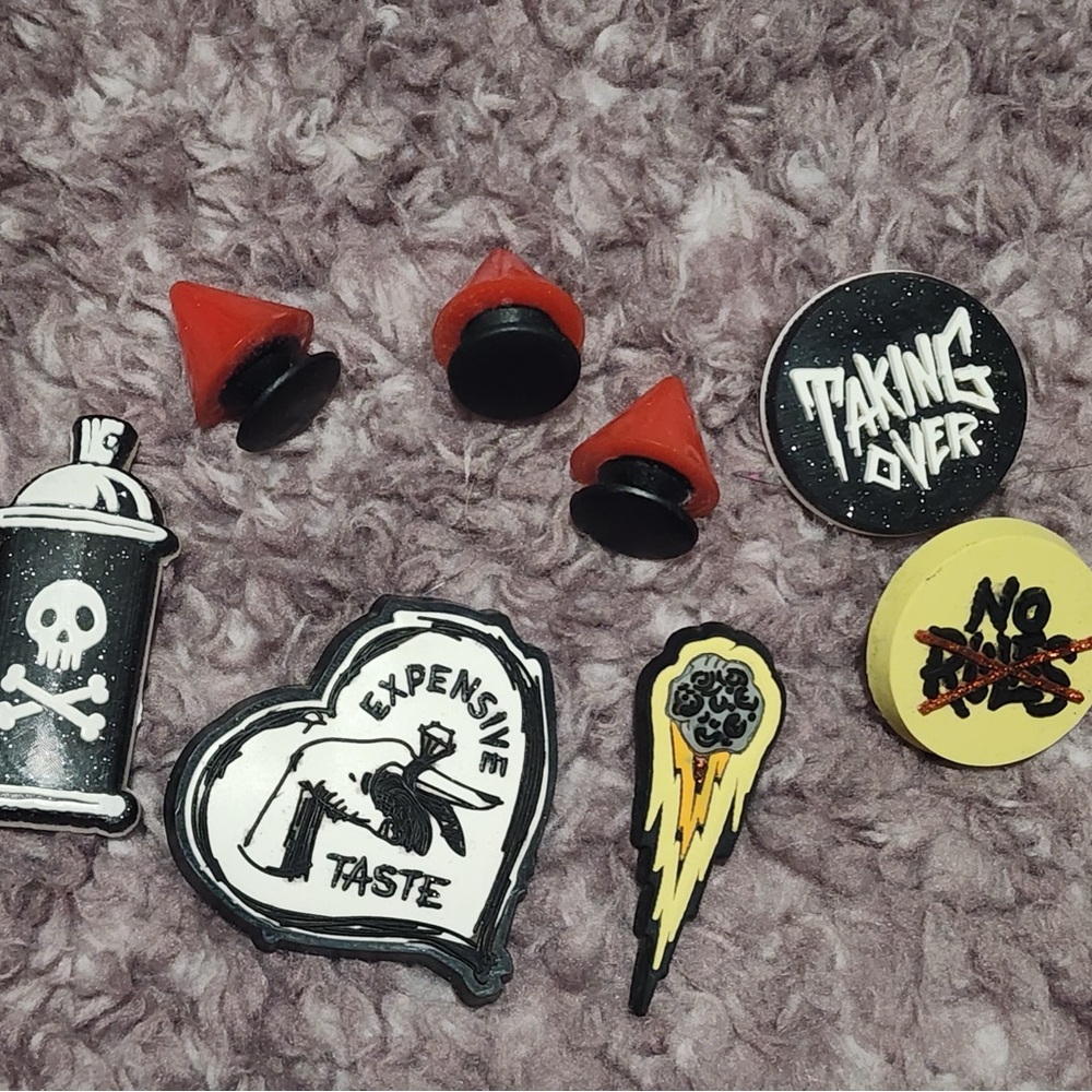 Trendy Pin and Magnet Set